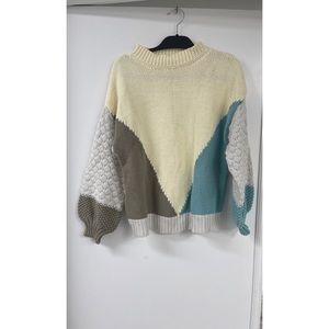Cider size XL chunky sweater. Very flattering, never worn